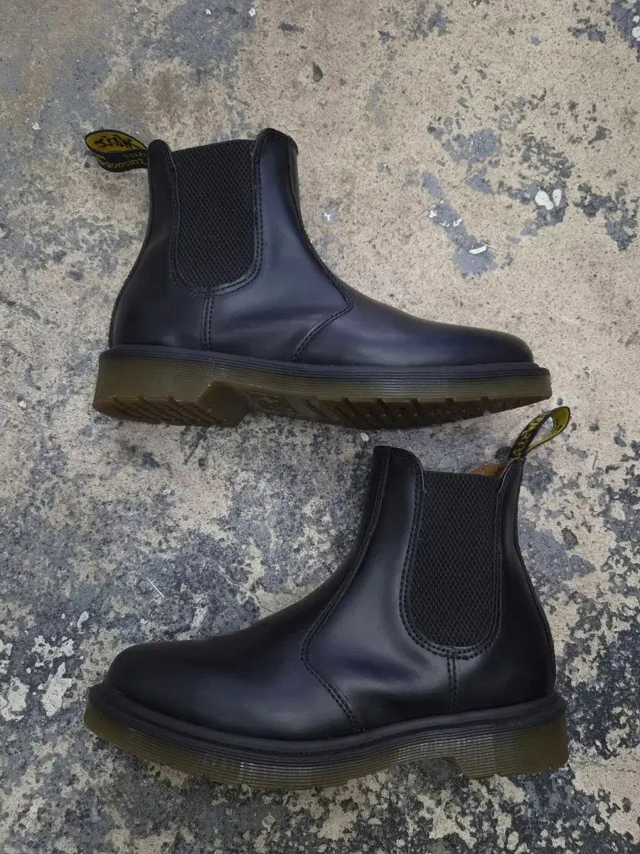 DR. MARTENS ドクターマーチン 10297 ブラック チェルシー ブーツ