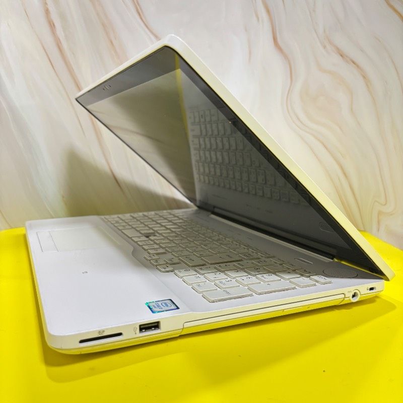タッチパネル搭載☆6世代爆速Core i7✨動作良好✨富士通ノートパソコン