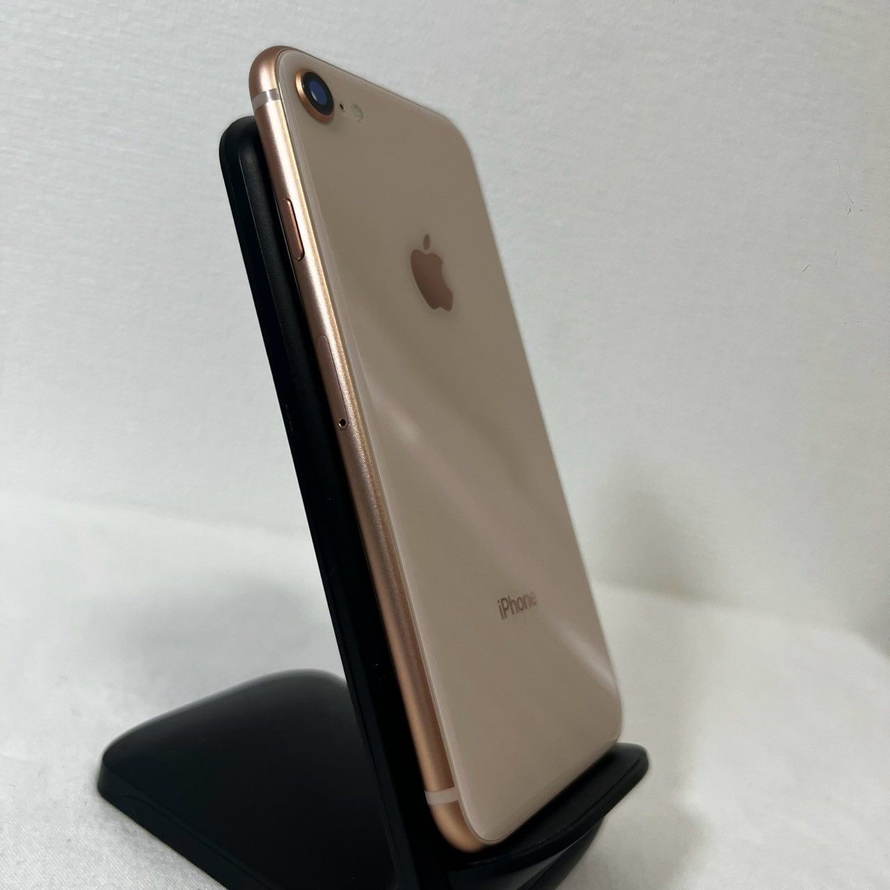 iPhone 8 64GB ゴールド SIMフリー 美品 バッテリー92% - メルカリ
