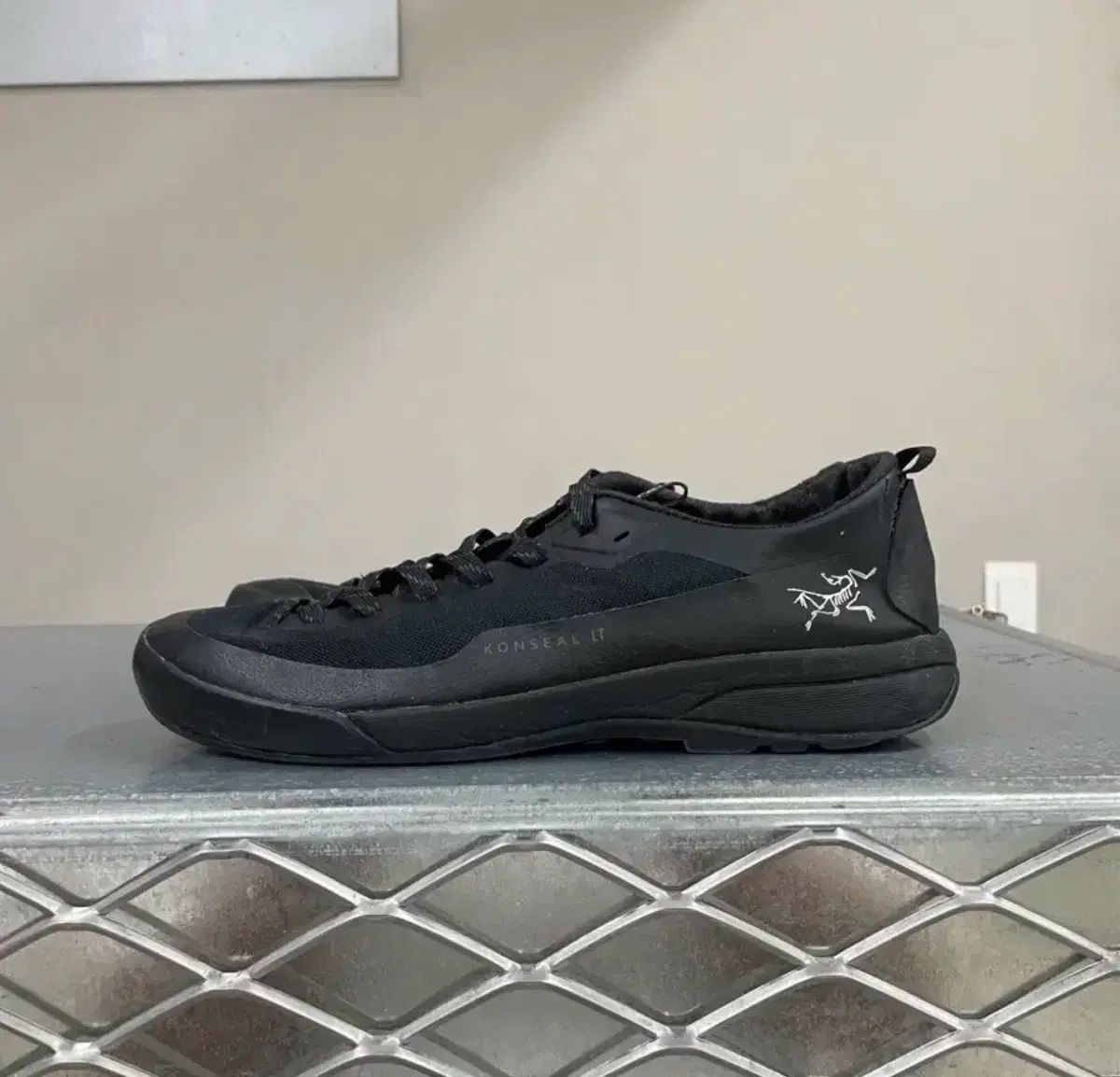 ARC'TERYX アークテリクス コンシーツブラック 250