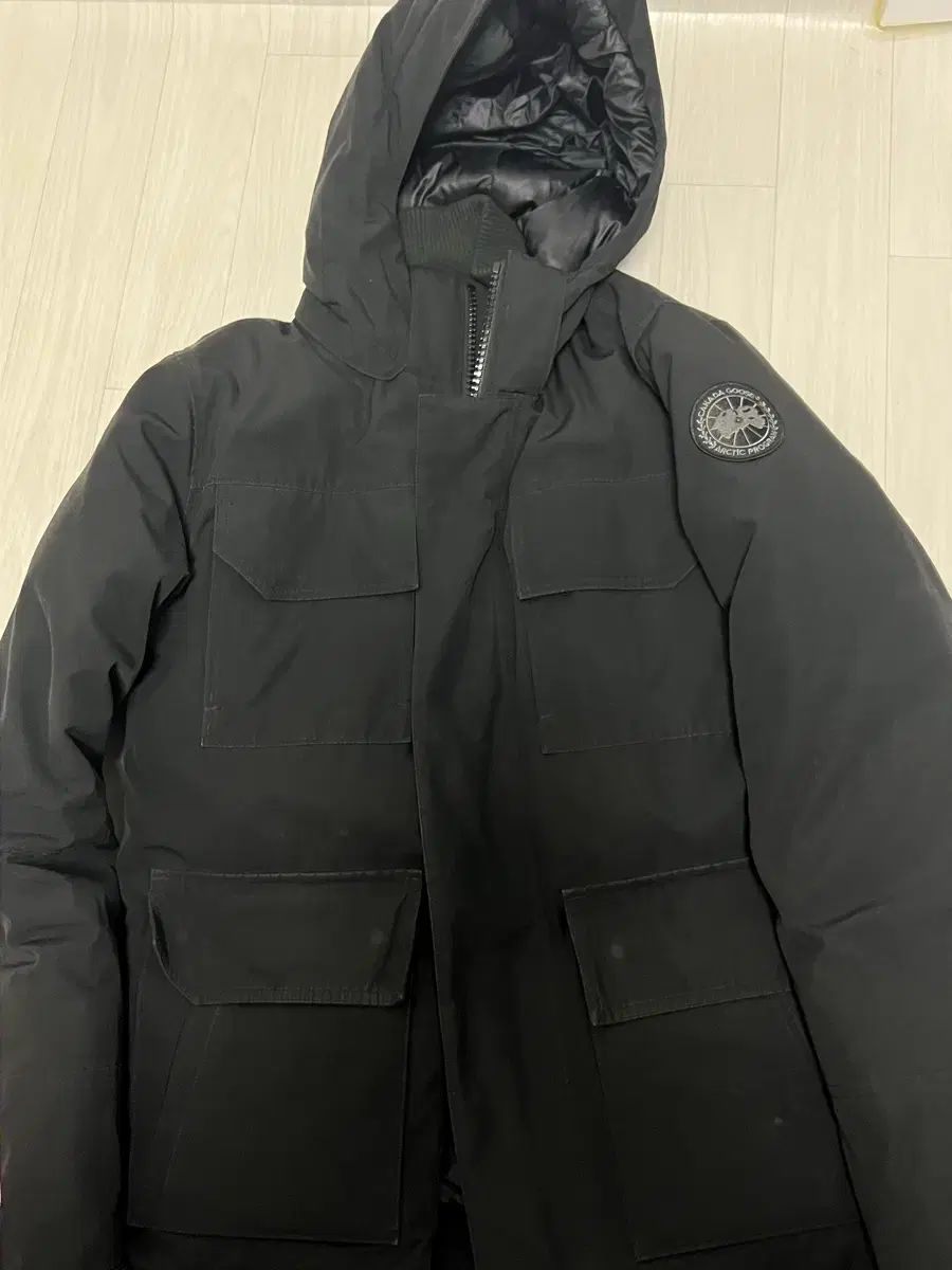 Canada Goose(カナダグース) BLACK LABEL