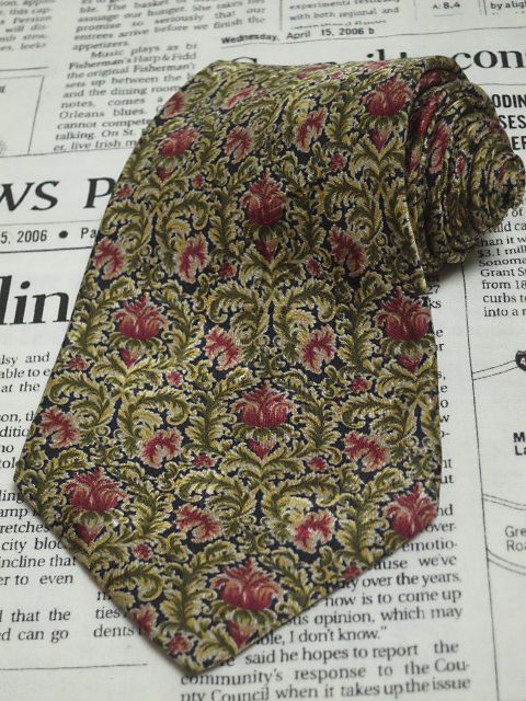 ジバンシィ GIVENCHY 美品 未使用品 微光沢 ネクタイ イタリア製 シルク100% 花柄 ミックス F-004802 ゆうパケット