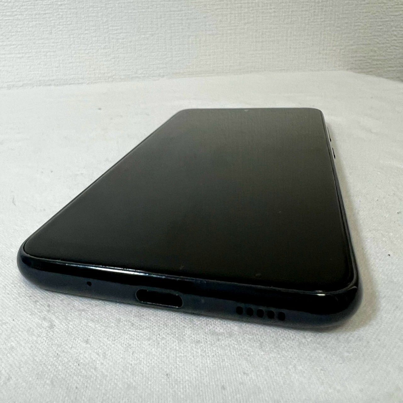 Samsung Galaxy A21 SCV49 64GB SIMフリー 判定○ バッテリー良好