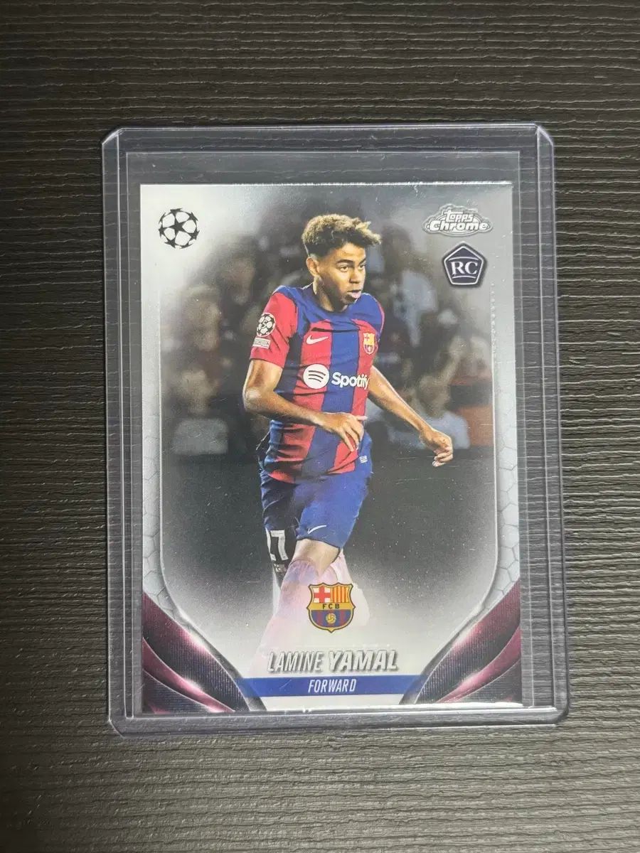 TOPPS トップス クロム ラミン・ヤマル ベース ルーキー カード