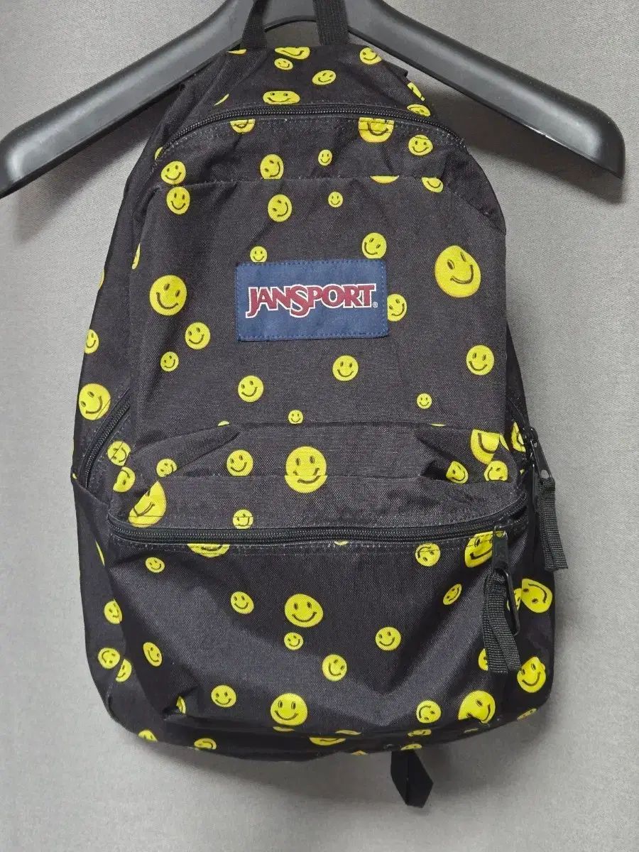 JANSPORT ジャンスポーツ スマイル パータン バックパック