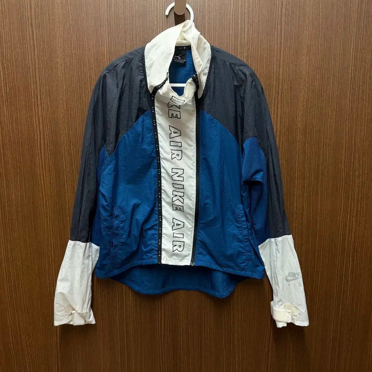 ナイキ エア フーディー ジャケット