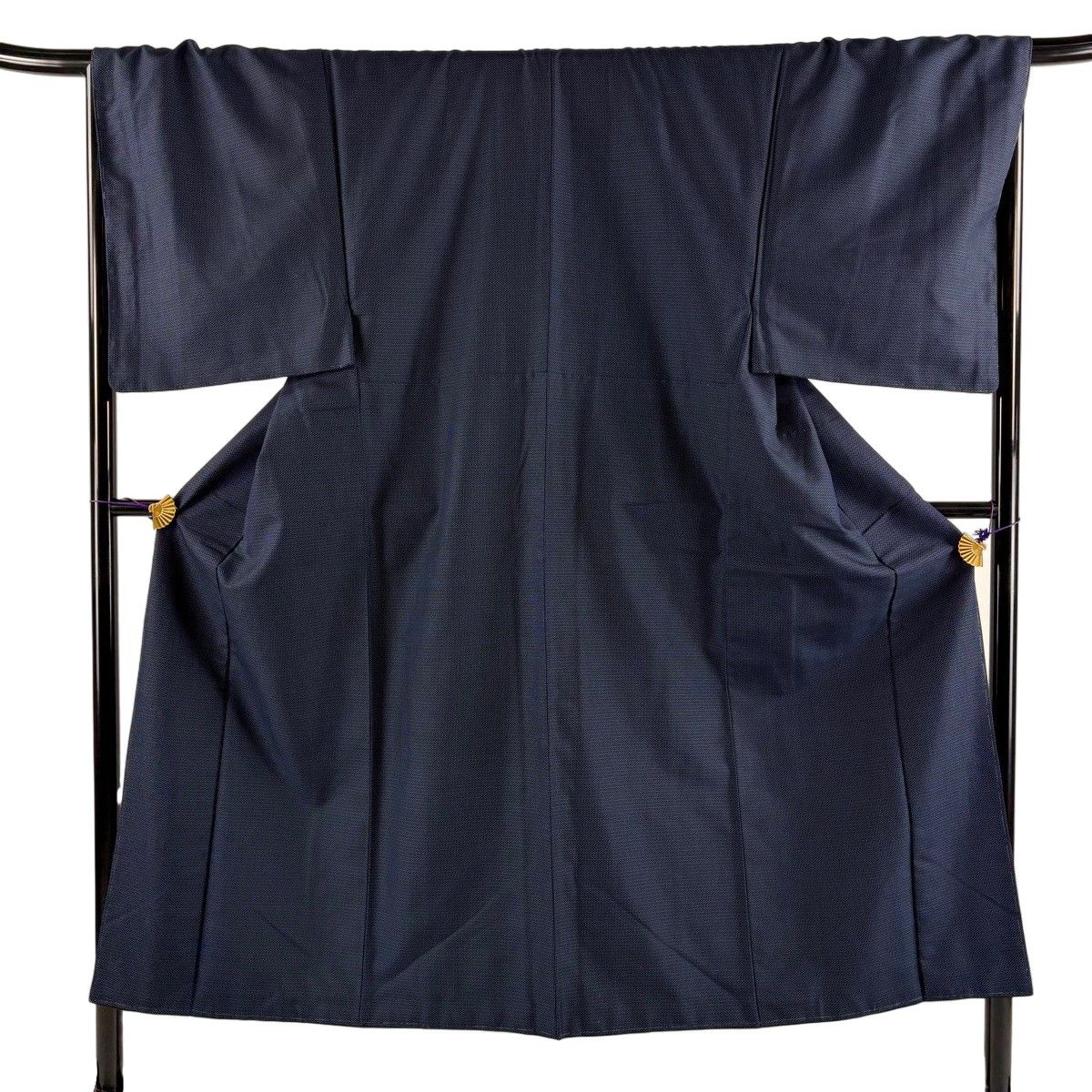 【美品】 男着物 身丈147cm 裄丈68cm M 袷 幾何学模様 紺色 正絹 秀品 【中古】 6,776円