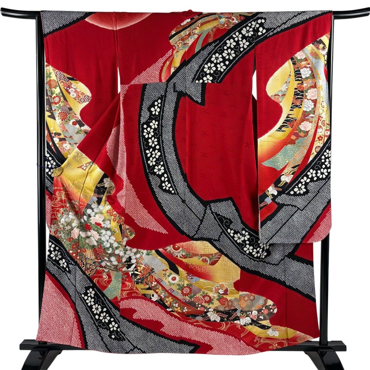 振袖 身丈158.5cm 裄丈64.5cm M 袷 花車 流水 金彩 絞り 赤 正絹 秀品 【中古】
