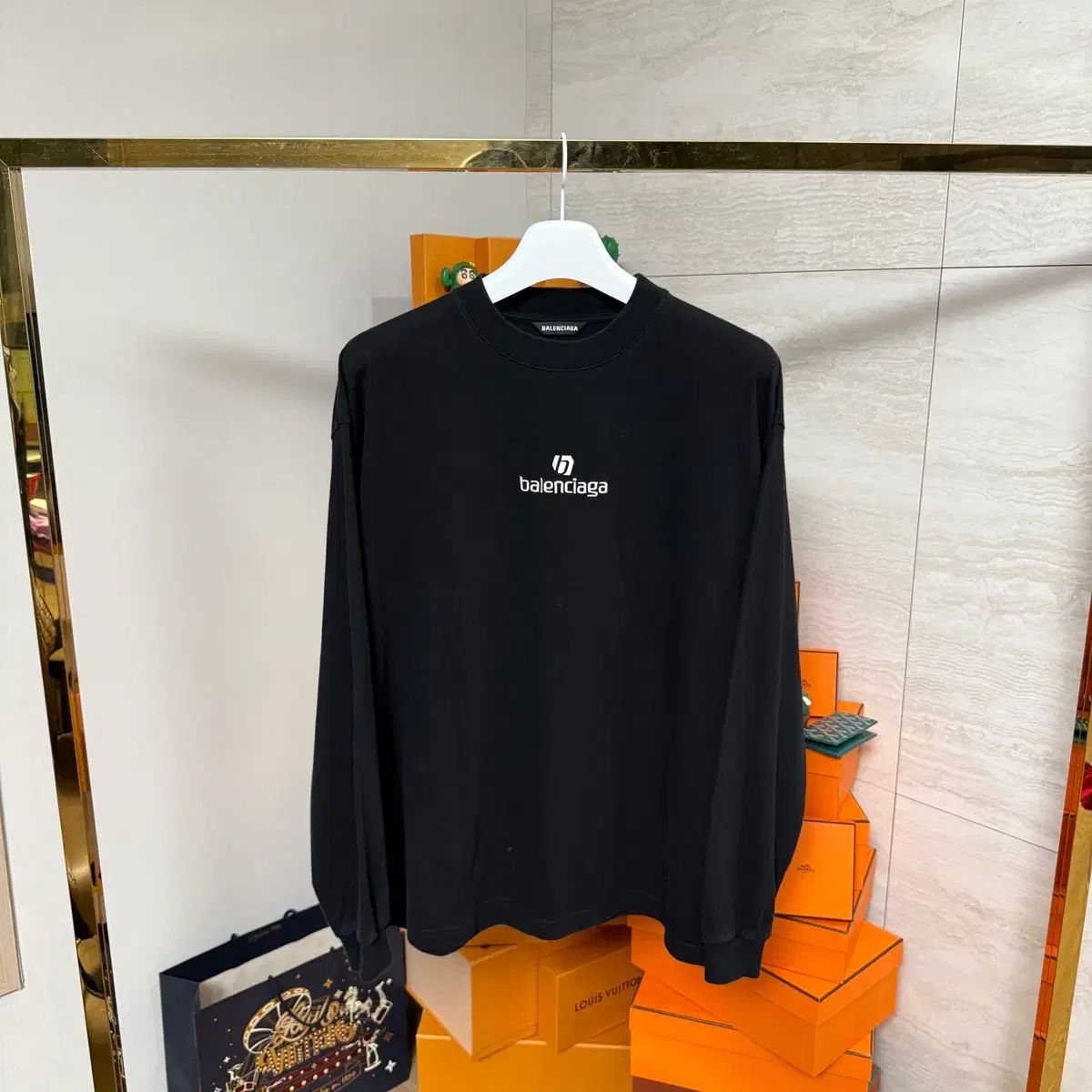 Lサイズ バレンシアガ アイコン Bロゴ ロングスリーブ スウェット 44,307円