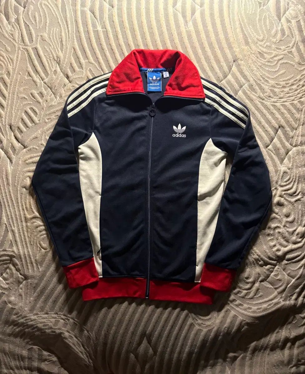 コルテス・グンホ adidas ヨーロッパ 3本線 ジャージ トラックジャージ (xs)