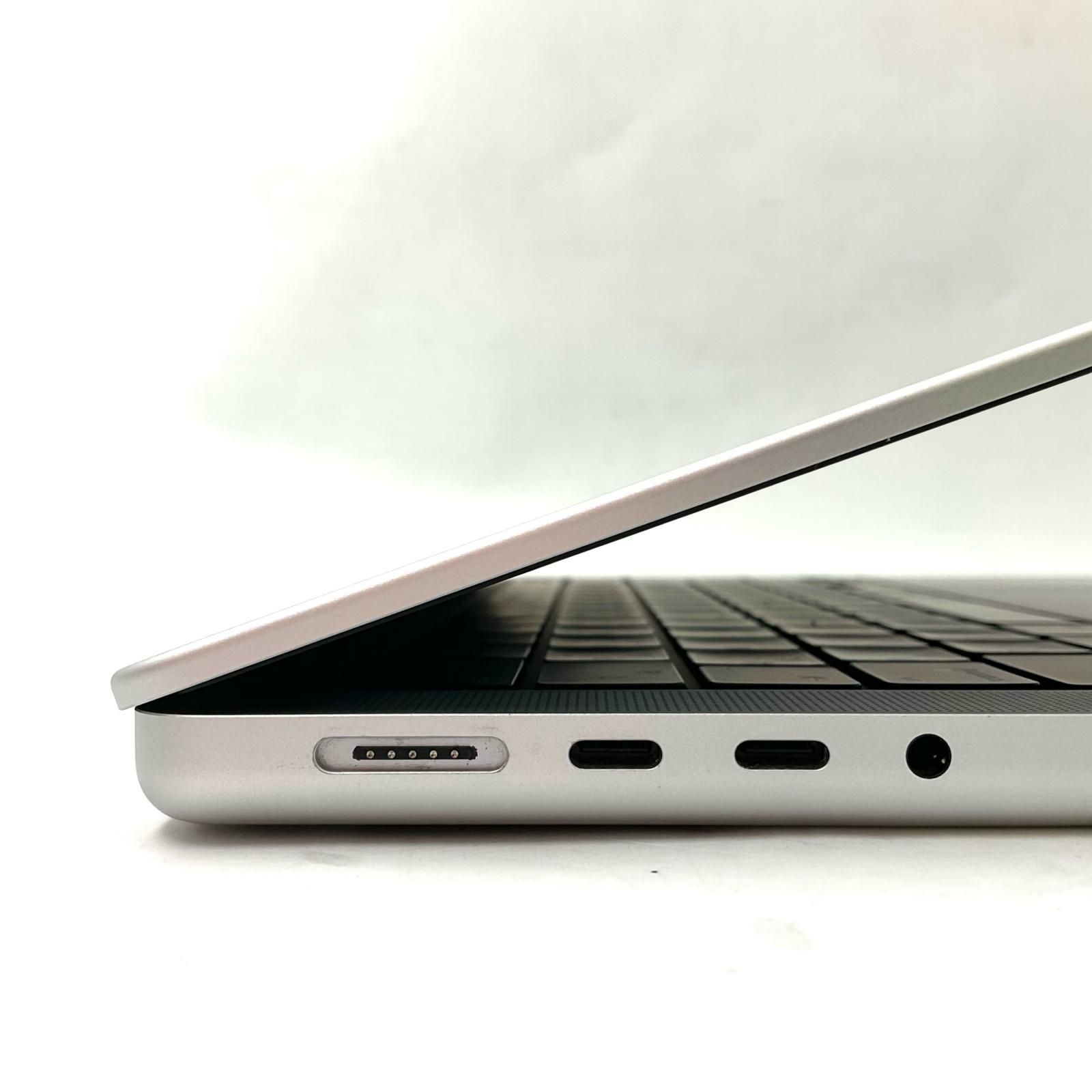 【全額返金保証】【最速発送】Apple MacBook Pro 14インチ 2023 Apple M3 16GB 512GB シルバー 100% 美品 動作確認済 全額返金保証】【最速発送】Apple MacBook Pro 14インチ 2023 Apple M3