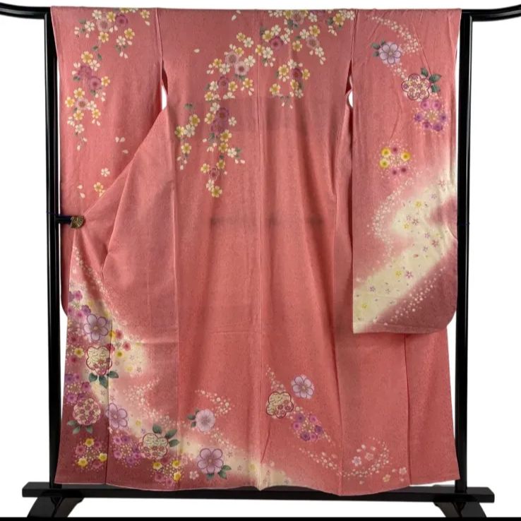 美品　 振袖　身丈157cm 裄丈64.5cm M　袷　草花 鈴箔 金彩 ピンク 正絹　秀品