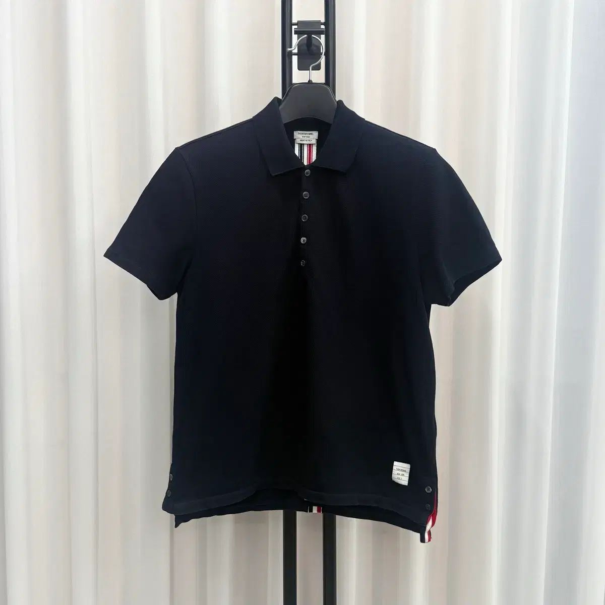 2 トム・ブラウン 白 3本線 半袖 カラーTシャツ ネイビー