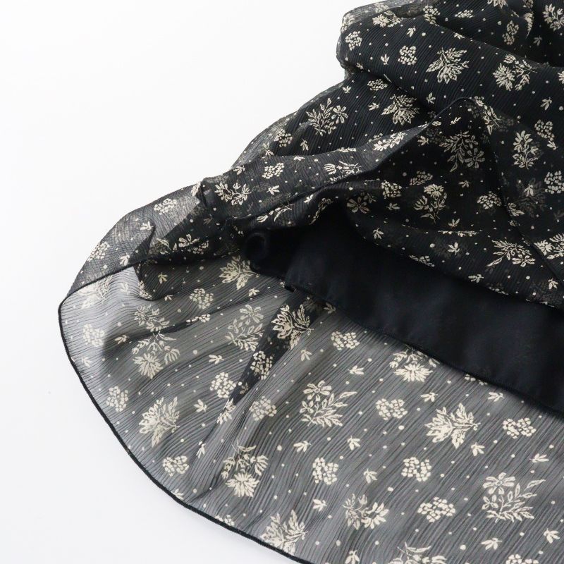 美品 ハグオーワー クロスアンドクロス HUG O WaR Cloth&Cross