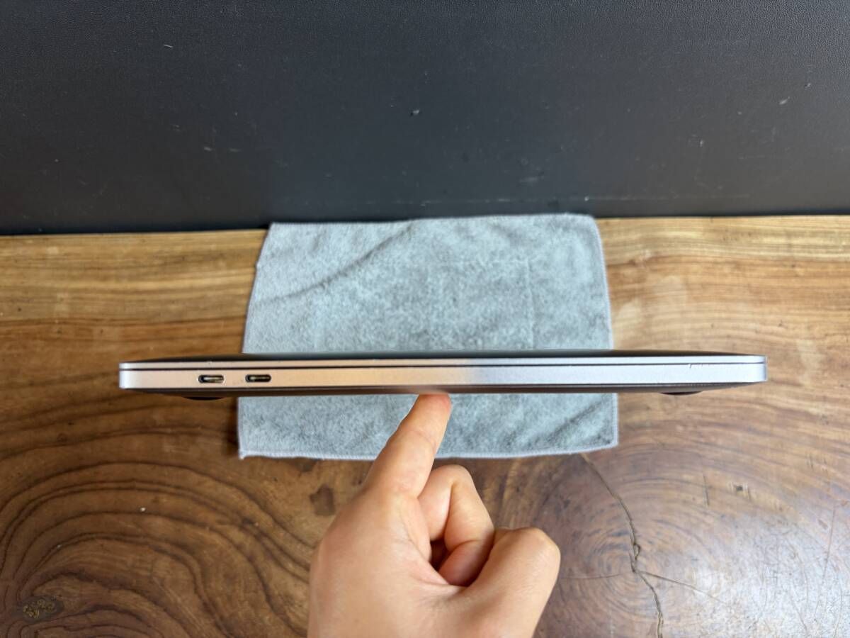 MacBook Pro 13