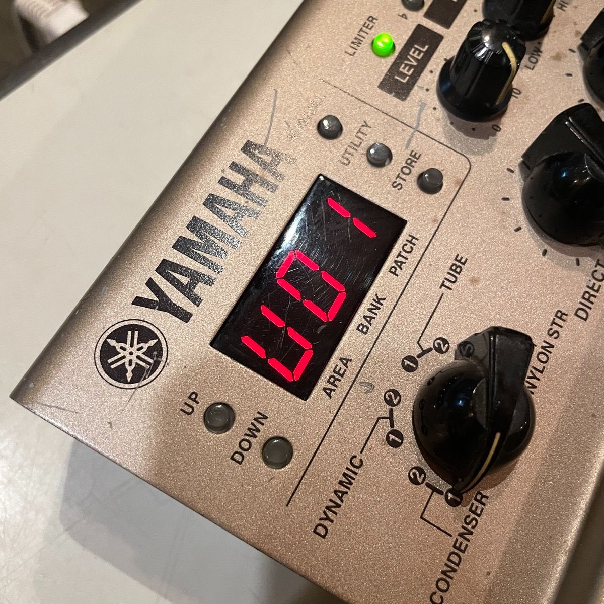 YAMAHA AG Stomp アコースティックギター用プリアンプ Yamaha AG Stomp アコースティックギター プリアンプ ヤマハ - メルカリ