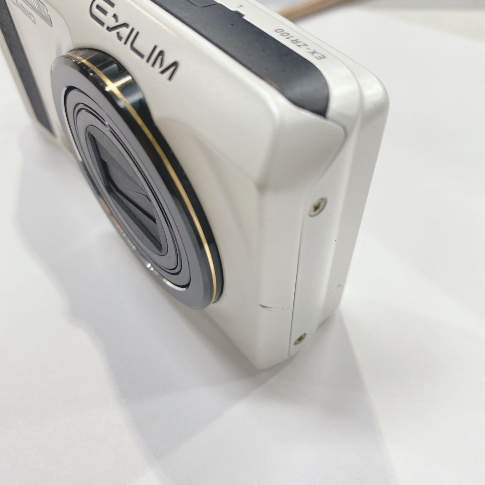 CASIO EXILIM EX-ZR100 デジカメ 白【ジャンク】 - メルカリ