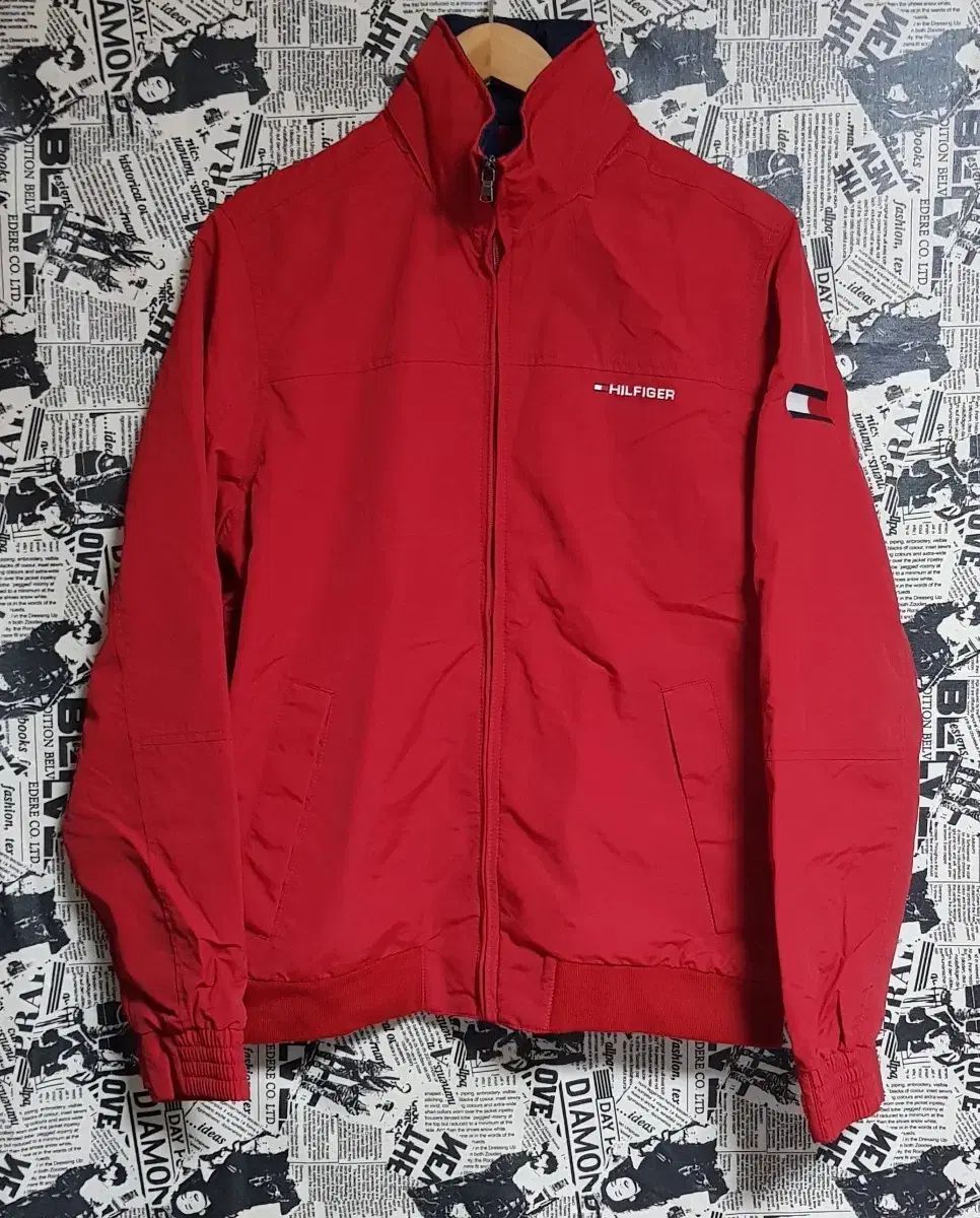 Tommy Hilfiger トミーヒルフィガー ウィンドブレーカー ジャケット アウター サイズ100 6,350円