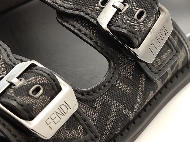 FENDI フェンディ ズッカ柄フィールサンダル/7/ブラック