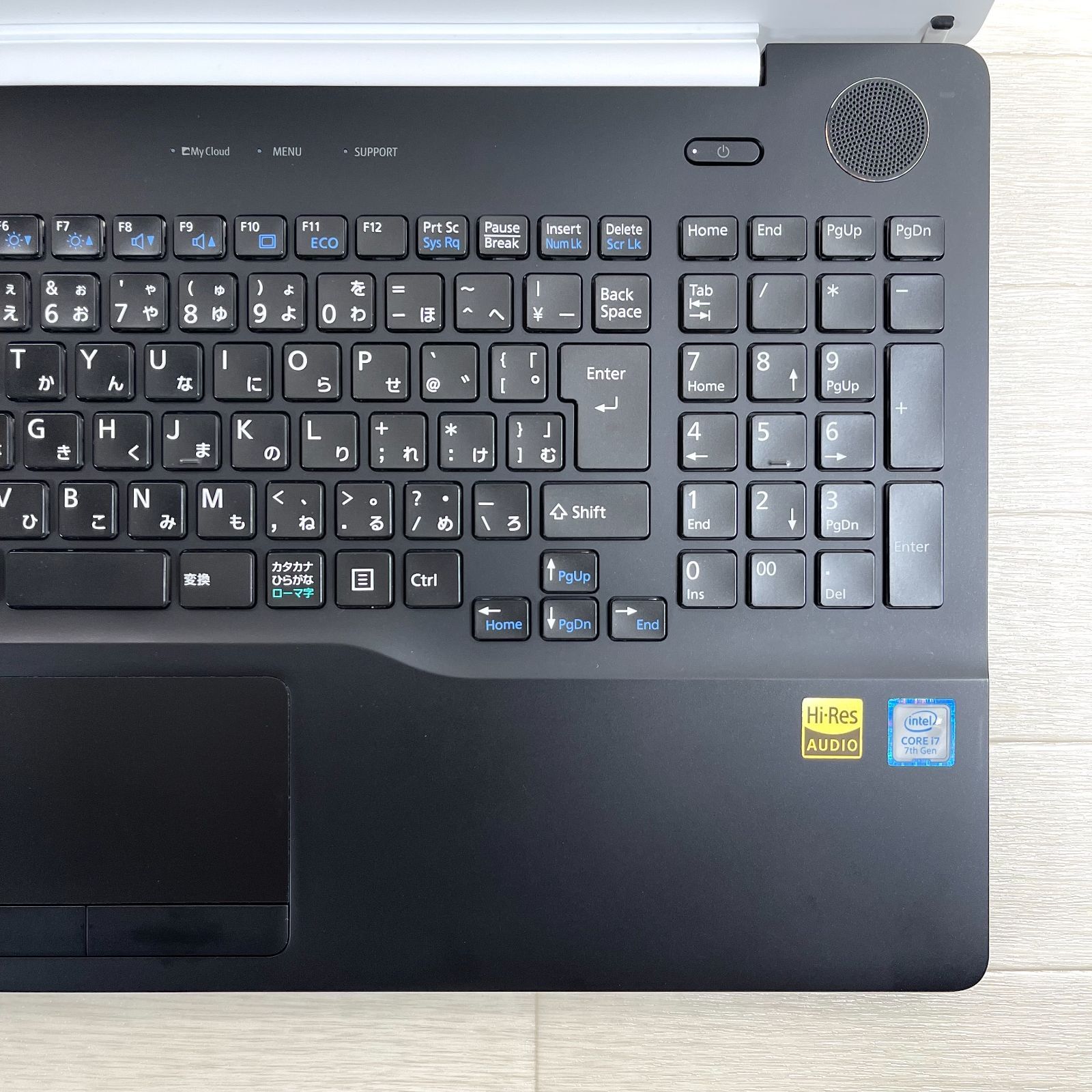 格安構成 富士通 LIFEBOOK 第7世代 corei7 SSD256GB メモリ8GB