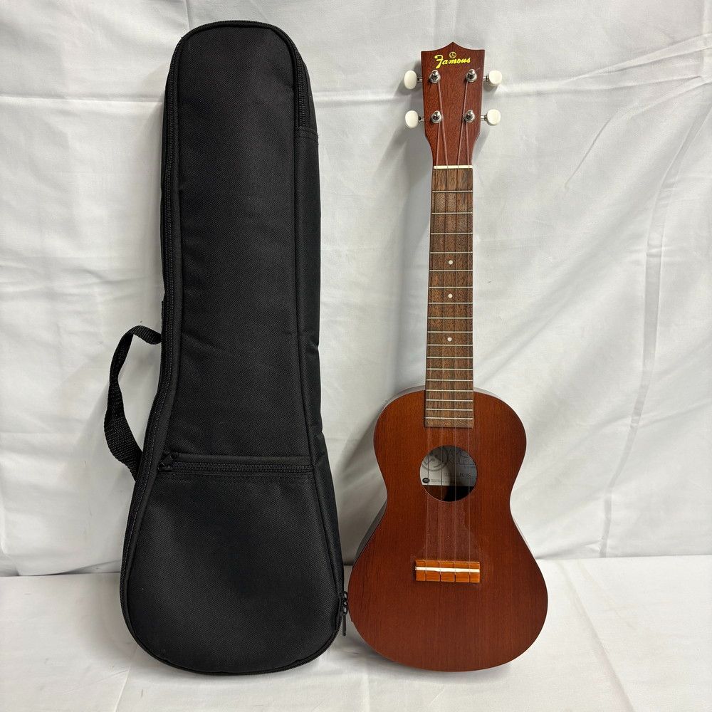 1260◆楽器 ウクレレ ケース付き FC-1G FAMOUS ECO SEREIES 動作確認済み