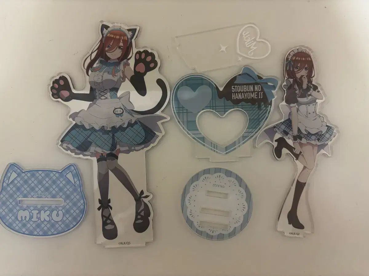 五等分の花嫁 中野 初音ミク アクリルスタンド 6,343円