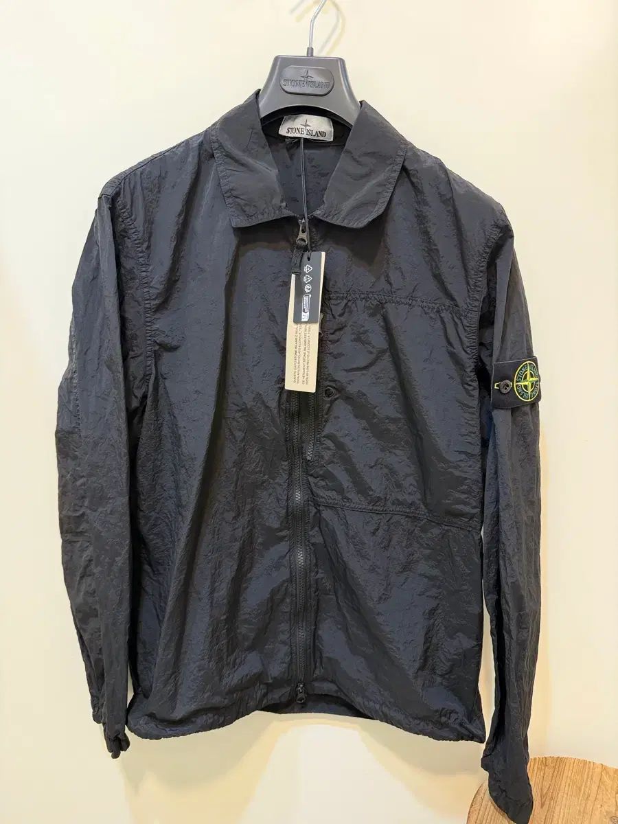 STONE ISLAND ストーンアイランド 26fw ナイロンメタル オーバーサイズシャツ ブラック L 新品