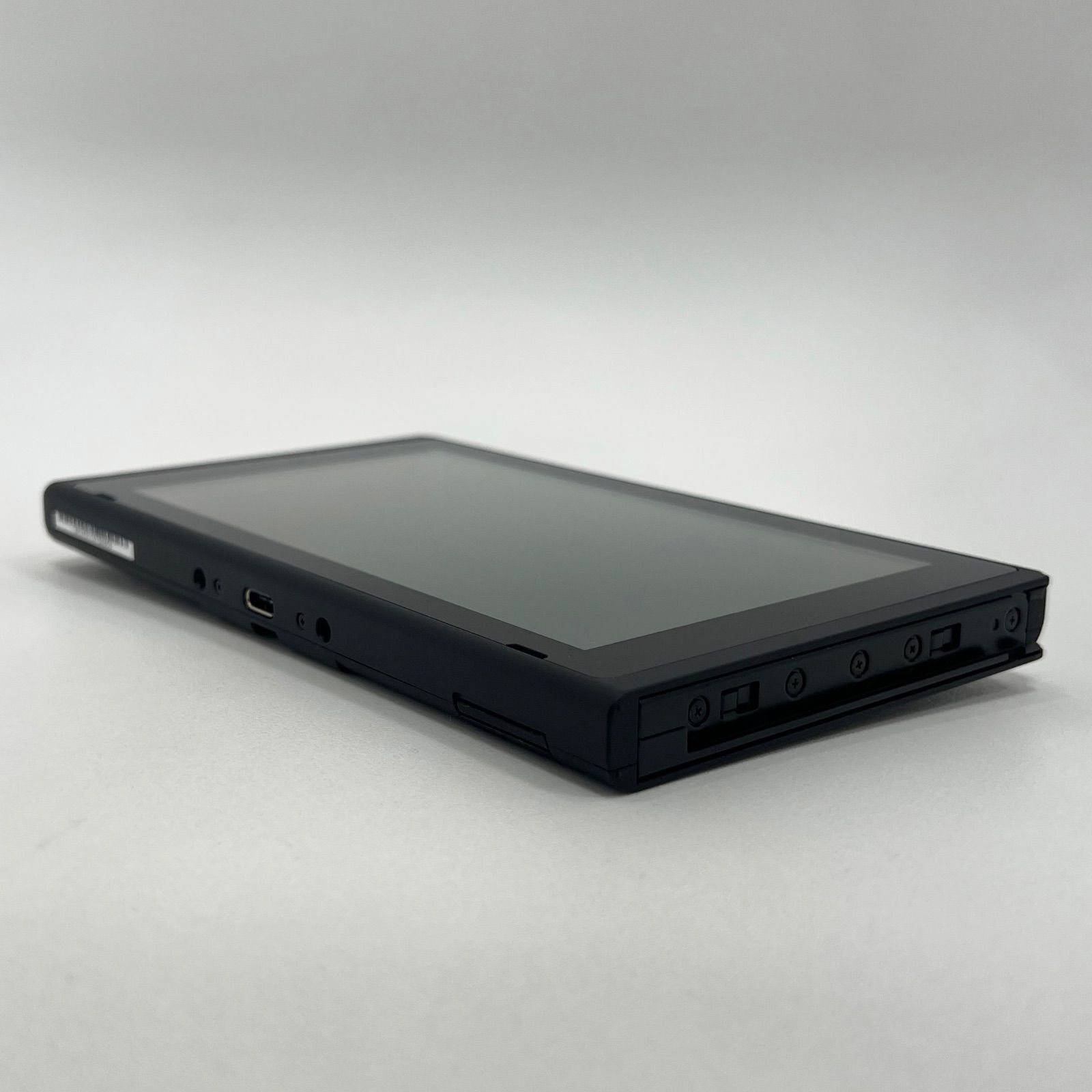 極美品】Nintendo Switch 2025年製造 バッテリー強化版 本体 KUS22074