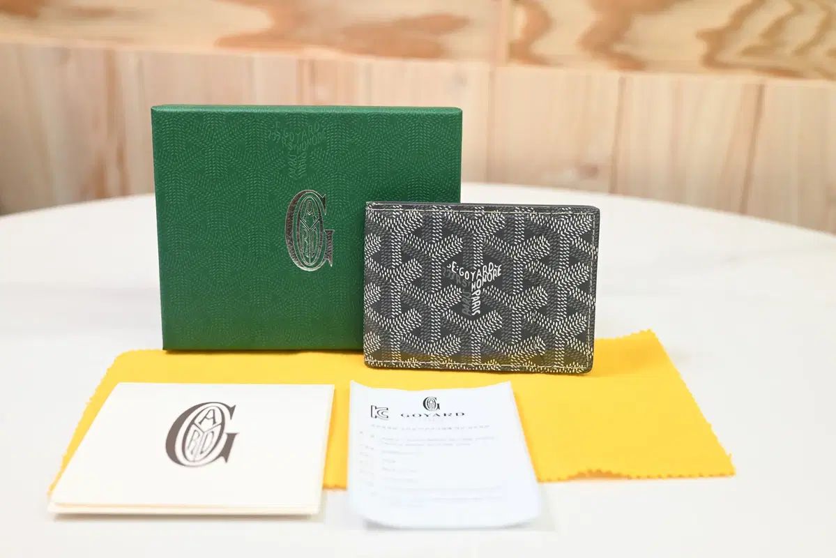 Masion Goyard ゴヤール ゴーINカードウォレット