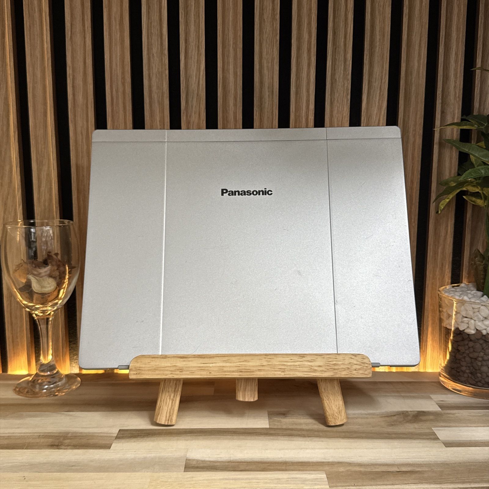 新型2022年発売‼️バッテリー良好☘️レッツノートFV1☘Core i5第11