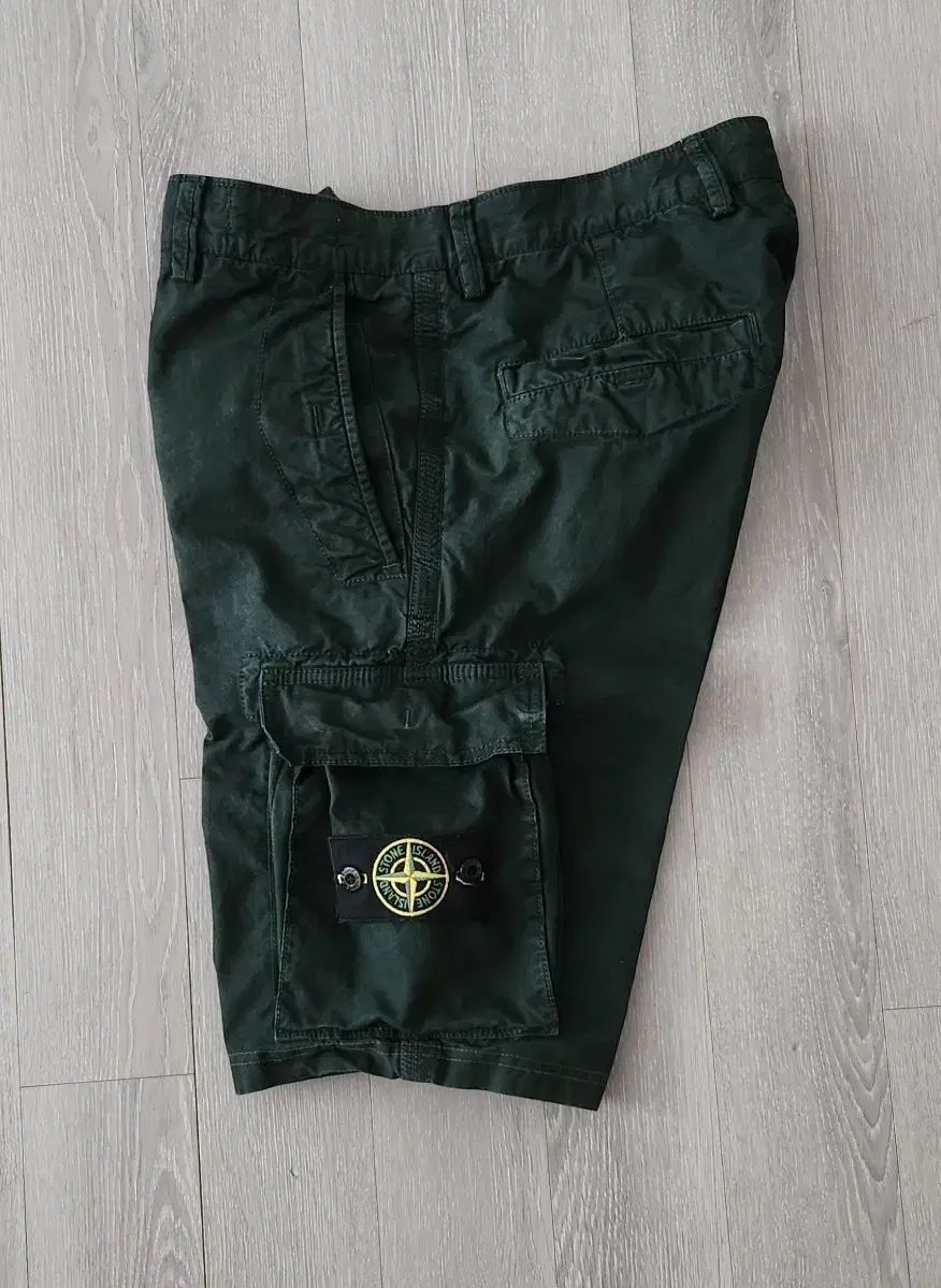 STONE ISLAND ストーンアイランド カーゴ ハーフパンツ // STONE ISLAND ストーンアイランド ガーメントダイング カーゴパンツ