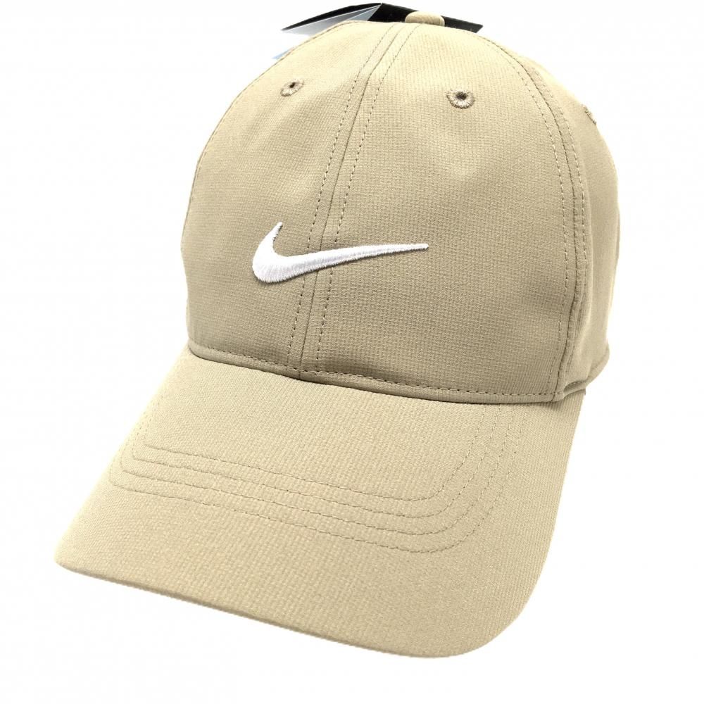 ラムロフ / Nike Tour 麦わら帽子 ベージュゴルフ 新品】ナイキゴルフ キャップ ベージュ×白 ロゴ刺しゅう DRI-FIT ONE