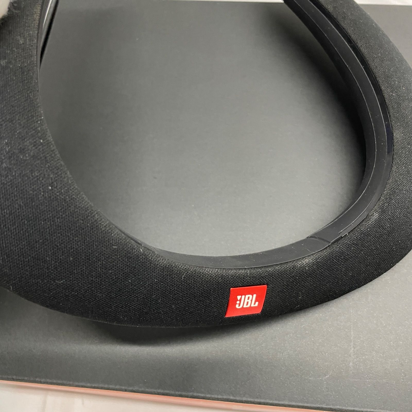 ◇ JBL HARMAN SOUNDGEAR ネックスピーカー ワイヤレス 【使用感あり
