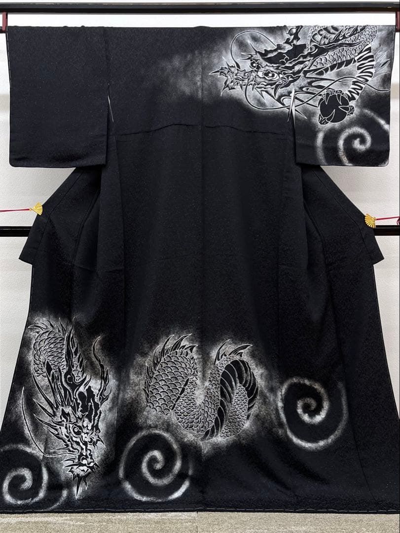 訪問着 銀通し 銀彩 龍 正絹 躾糸付き A390 94,380円