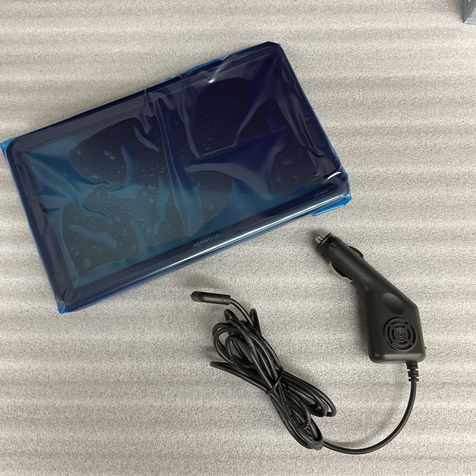 KENWOOD 9V型ポータブルナビゲーション ココデス EZ-950 6-39-2 - メルカリ