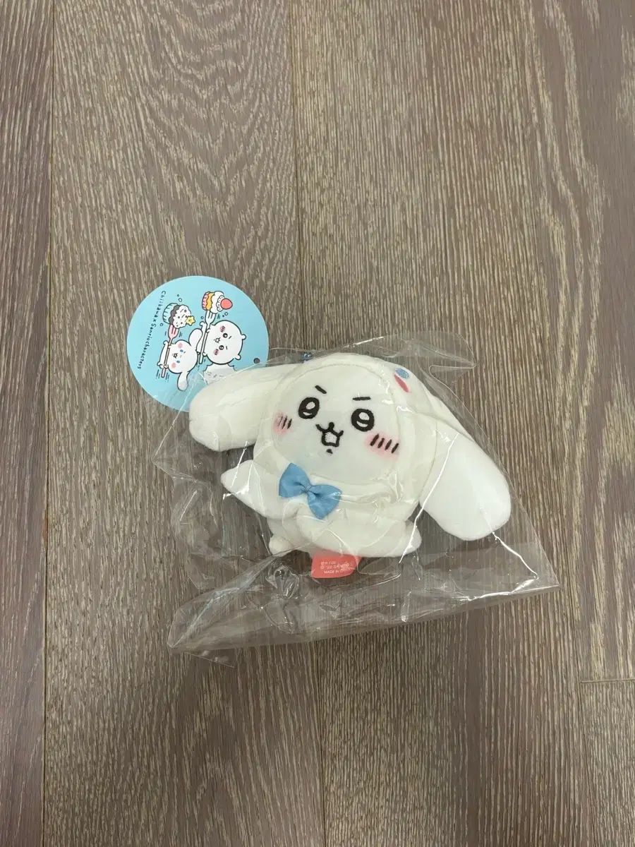 ちいかわ サンリオ ちいかわ シナモロール マスコット キーホルダー