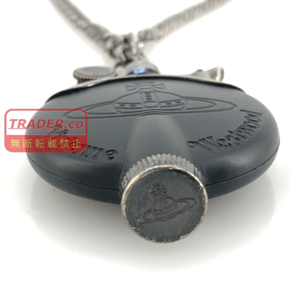 05w22746 ヴィヴィアンウエストウッド Vivienne Westwood チェーン付き