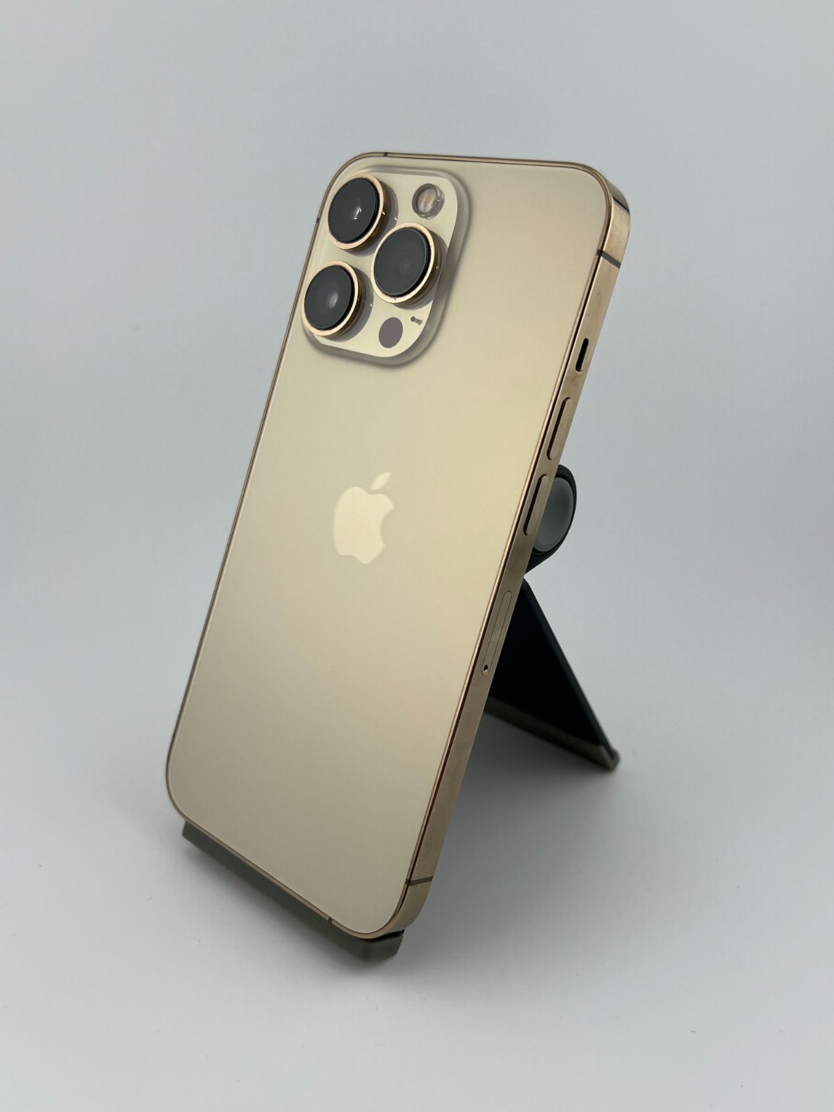 iPhone 13 Pro 256GB ゴールド 中古バッテリー劣化 - メルカリ