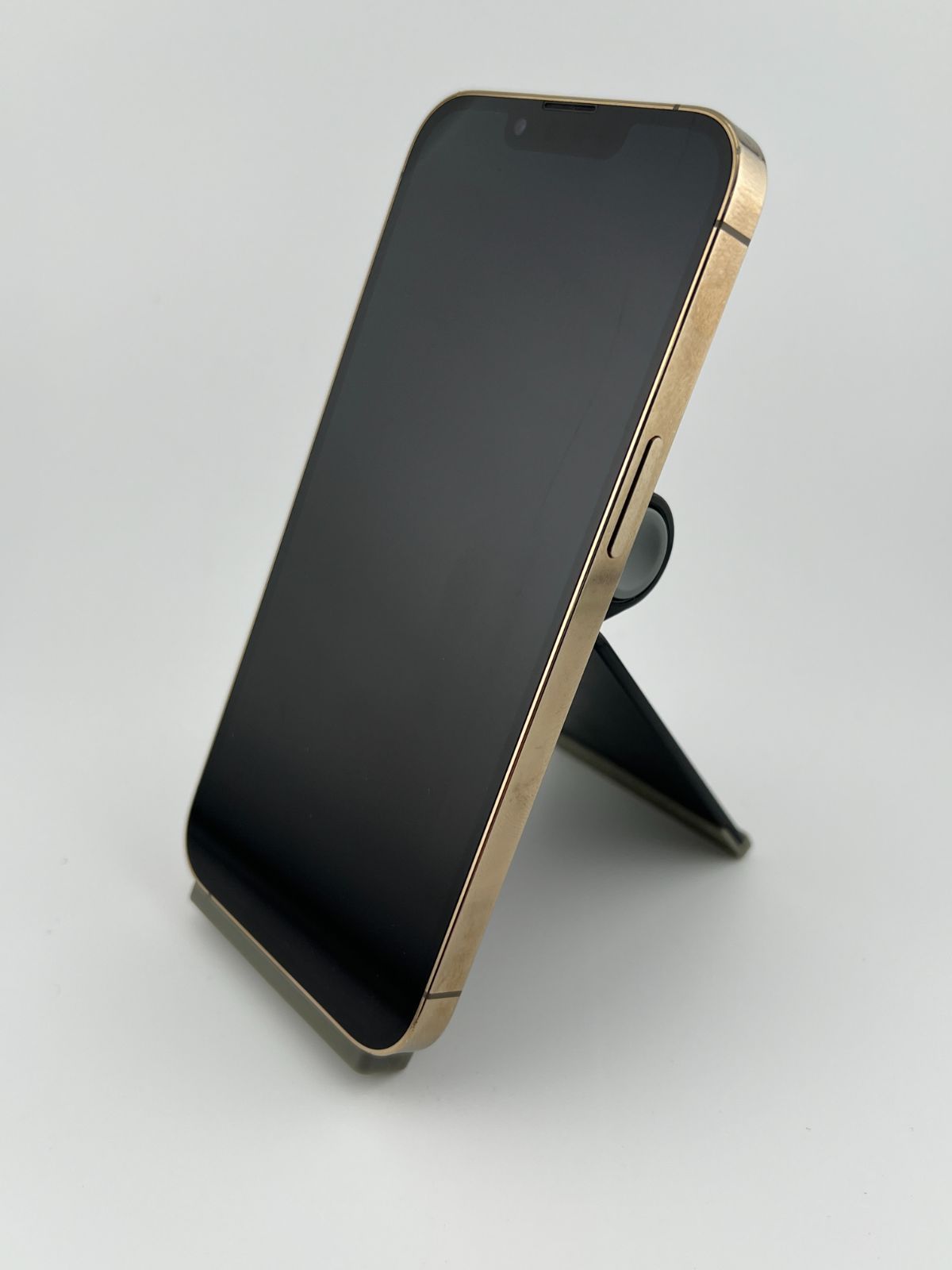 iPhone 13 Pro 256GB ゴールド 中古バッテリー劣化 - メルカリ
