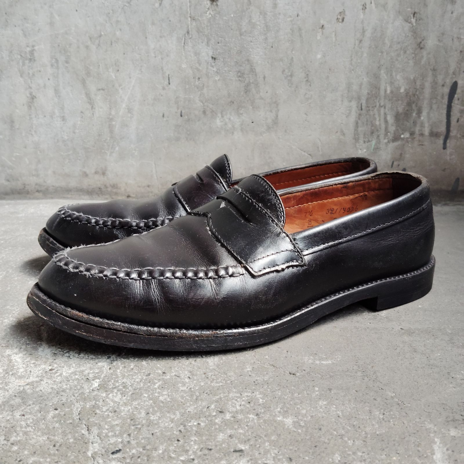 さくゆき   Alden カーフレザー ペニーローファー 未使用品 Alden 99862 ペニーローファー カーフレザー US7.5 オールデン コイン