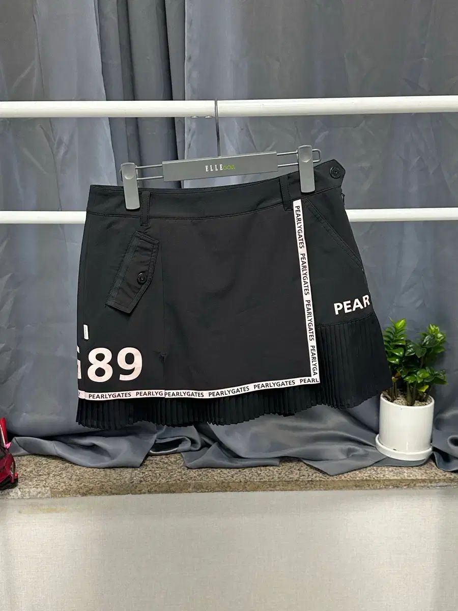 パーリーゲイツ 正規品 / レディース 26-27 / ゴルフ 新モデル スカート