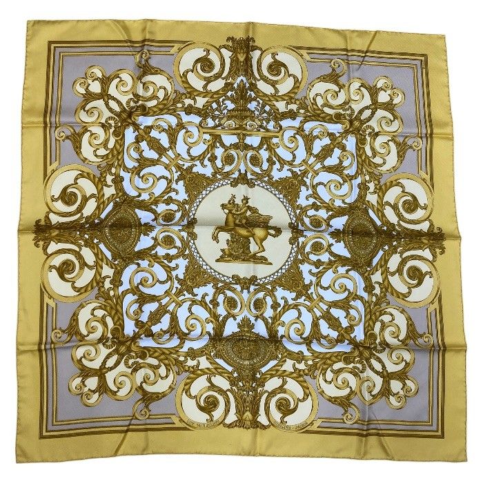 美品/HERMES/エルメス/カレ90/LES TUILERIES/チュイルリー公園/ホワイト/イエロー系/ゴールドカラー/FB4657 18,308円