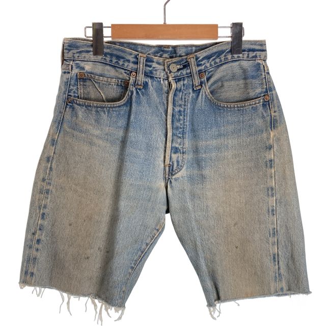 【中古】　Levi's　ハーフパンツ　80s vintage　80年代　OLD　刻印6　66後期　短パン　ボタンフライ　裾切りっぱなし　アメカジ　古着　/1018