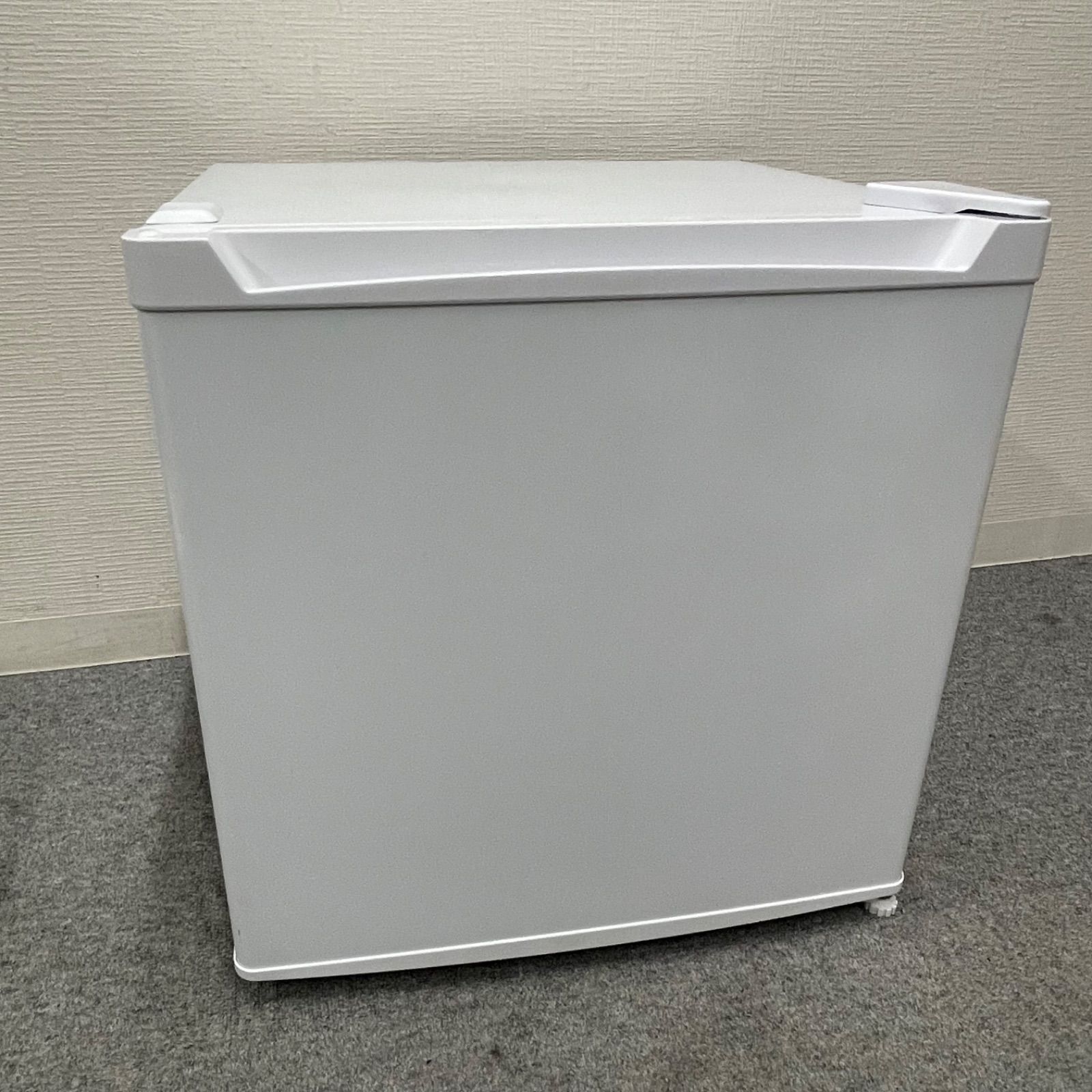 オーヤマ 32L 冷凍庫 PF-A32FD-W 2021年製 小型冷凍庫 NPA】2021年製 オーヤマ 冷凍庫 PF-A32FD-W 32L - メルカリ