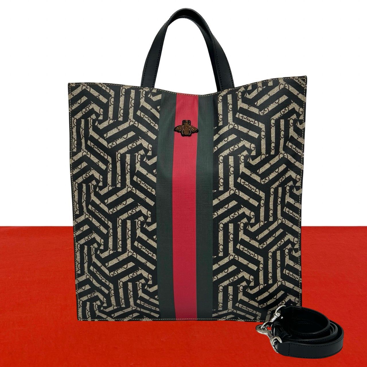 極 美品 GUCCI グッチ GGカレイド シェリーライン ビー レザー 
