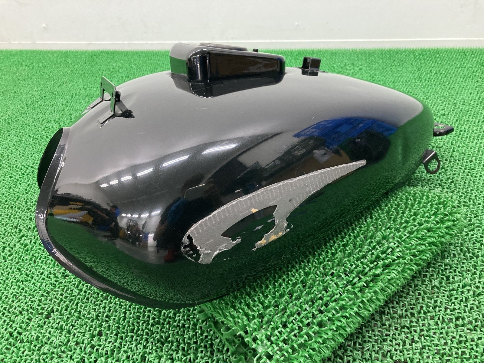 エリミネーター125 タンク 黒 カワサキ 純正 中古 BN125A フューエルタンク Vb