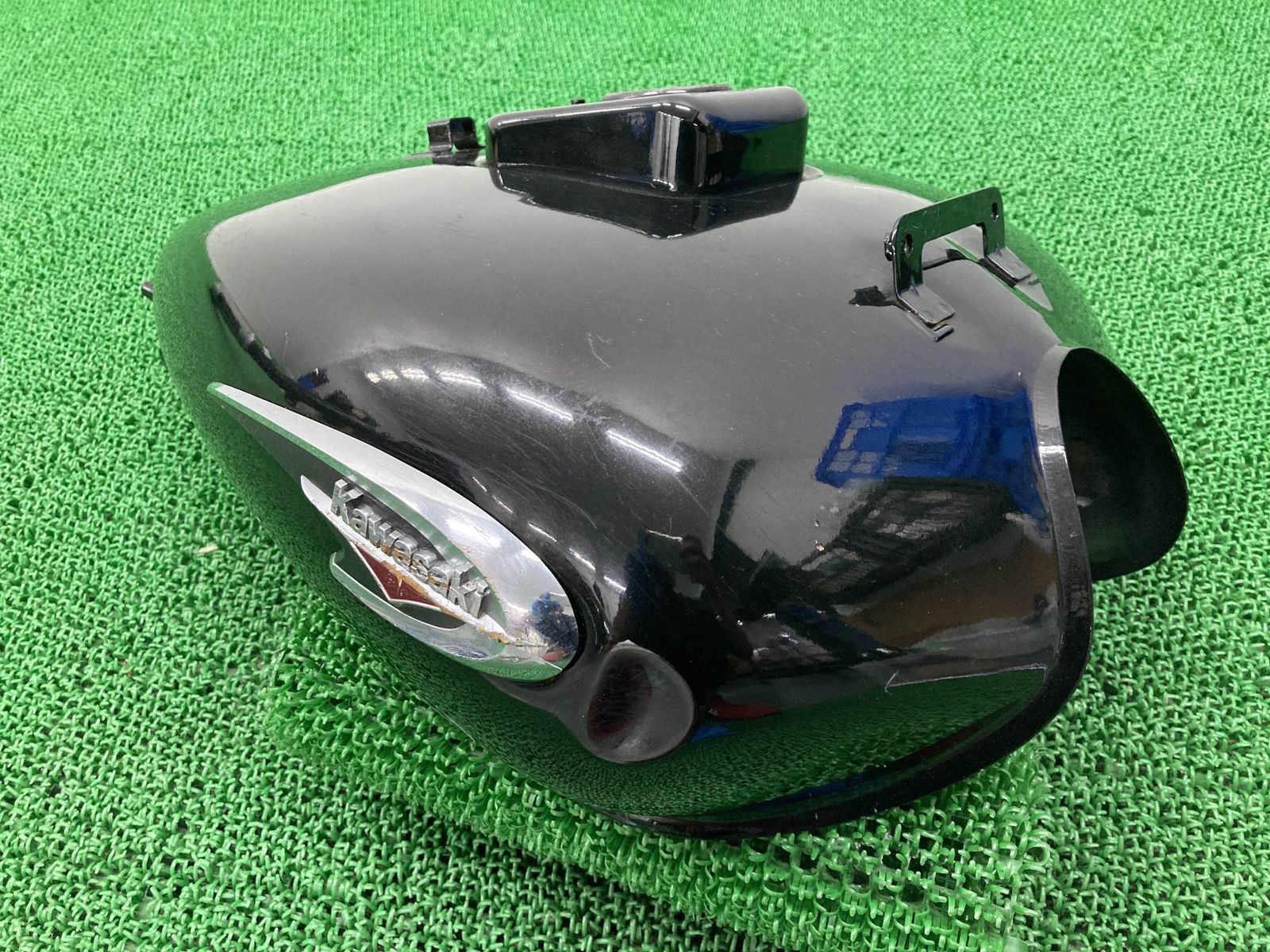 エリミネーター125 タンク 黒 カワサキ 純正 中古 BN125A フューエルタンク Vb エリミネーター125 タンク 黒 カワサキ 純正 中古 BN125A フューエル