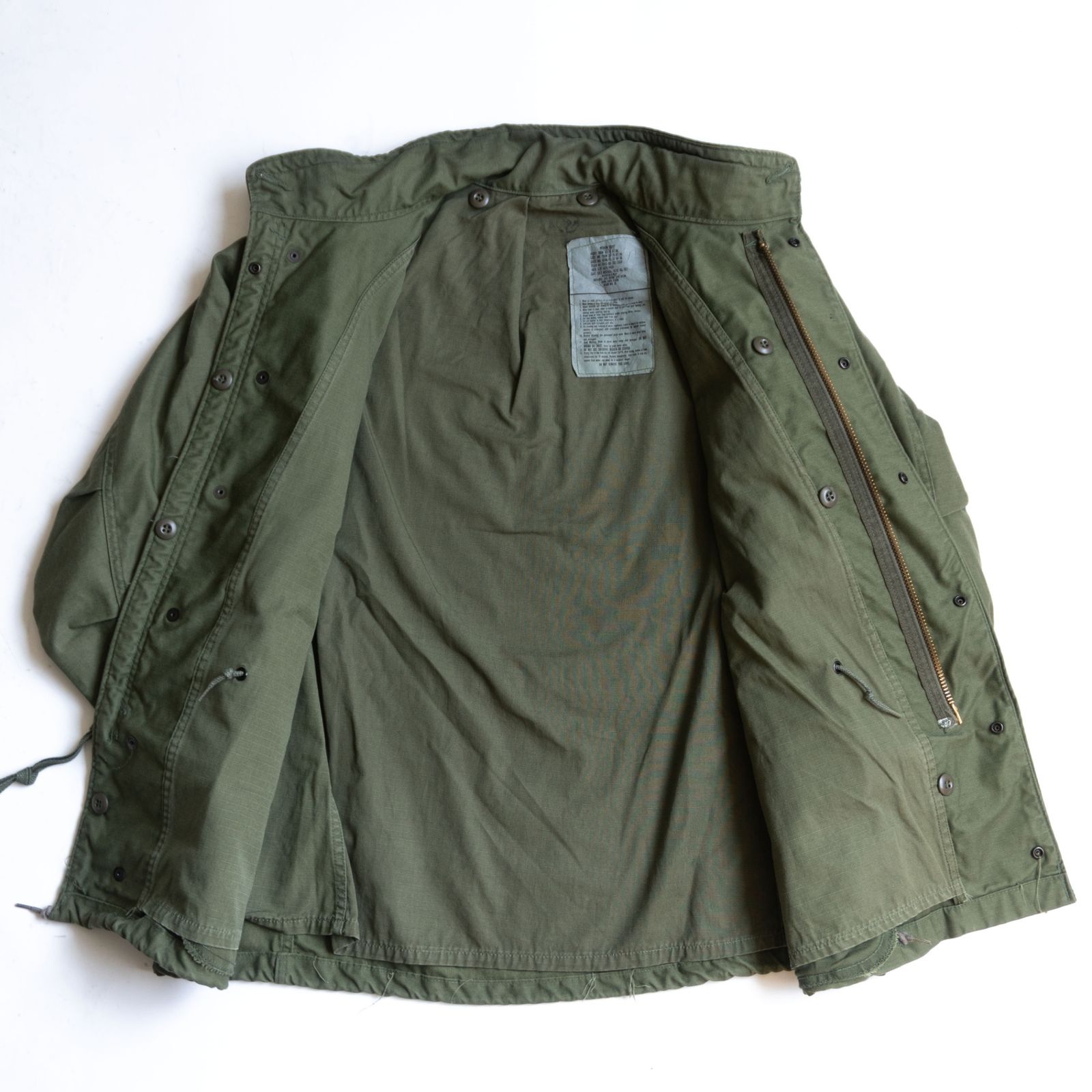 【80s】US ARMY【M-65 フィールドジャケット】MEDIUM-SHORT 80年代 米軍 古着 26070597 80s】US ARMY【M-65 フィールドジャケット】MEDIUM-SHORT 80年代 米軍