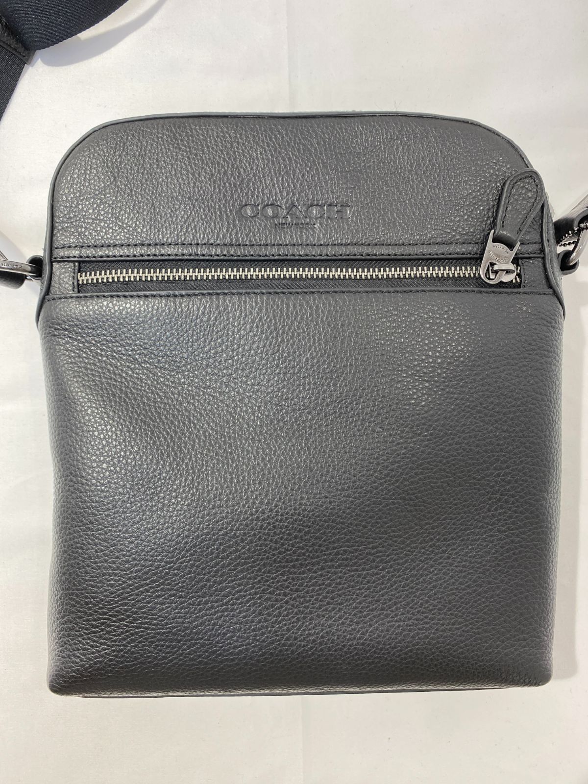 [七重浜85-3-080729nh] COACH コーチ レザーショルダーバッグ 4011[中古] [メンズ]