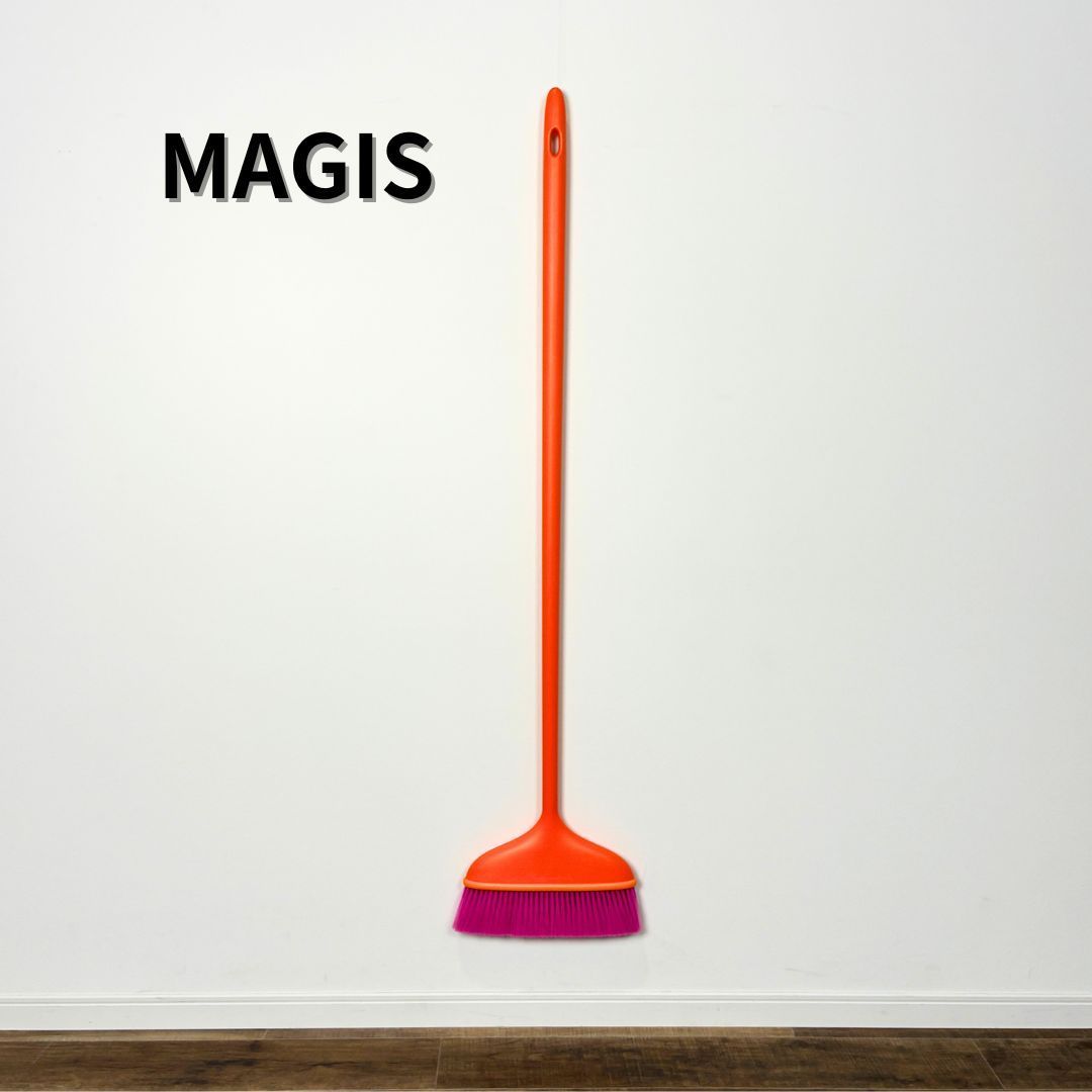 展示品】MAGIS MAGO マジス マーゴ ほうき インテリア雑貨
